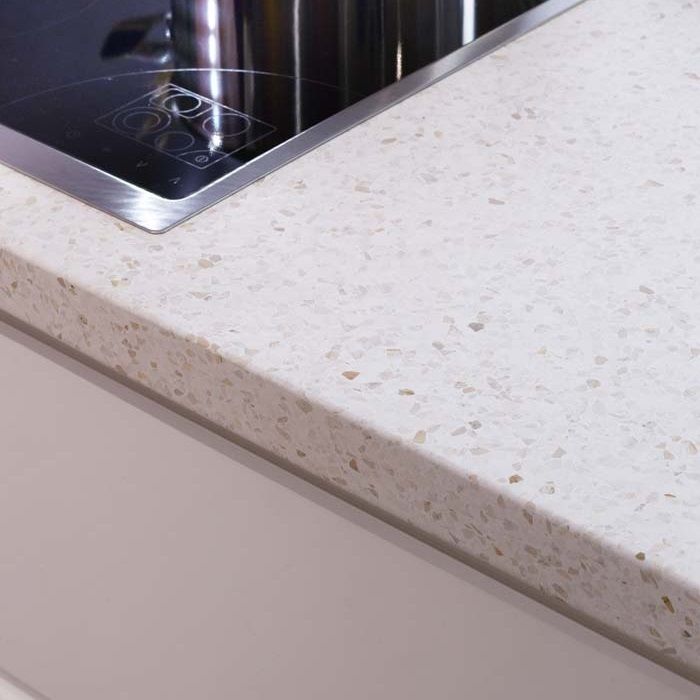 Terrazzo og beton bordplader til køkken og bad